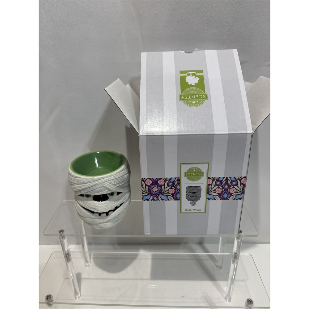 Scentsy Under Wraps Mummy Halloween Mini Wall Plug-In Wax Warmer